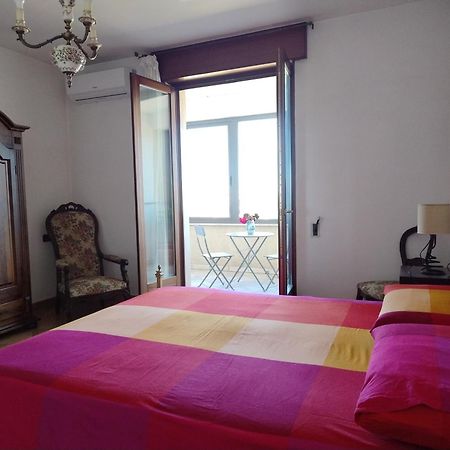 Favolosa Casa Con Terrazza, Idromassaggio, Cortile E Garage Auto Carovigno Dış mekan fotoğraf