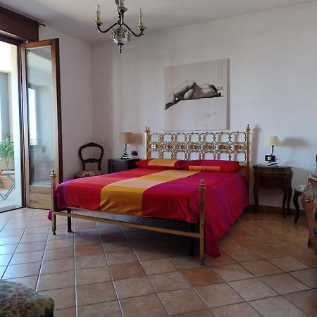 Favolosa Casa Con Terrazza, Idromassaggio, Cortile E Garage Auto Carovigno Dış mekan fotoğraf