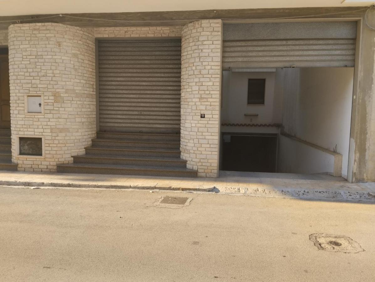 Favolosa Casa Con Terrazza, Idromassaggio, Cortile E Garage Auto Carovigno Dış mekan fotoğraf