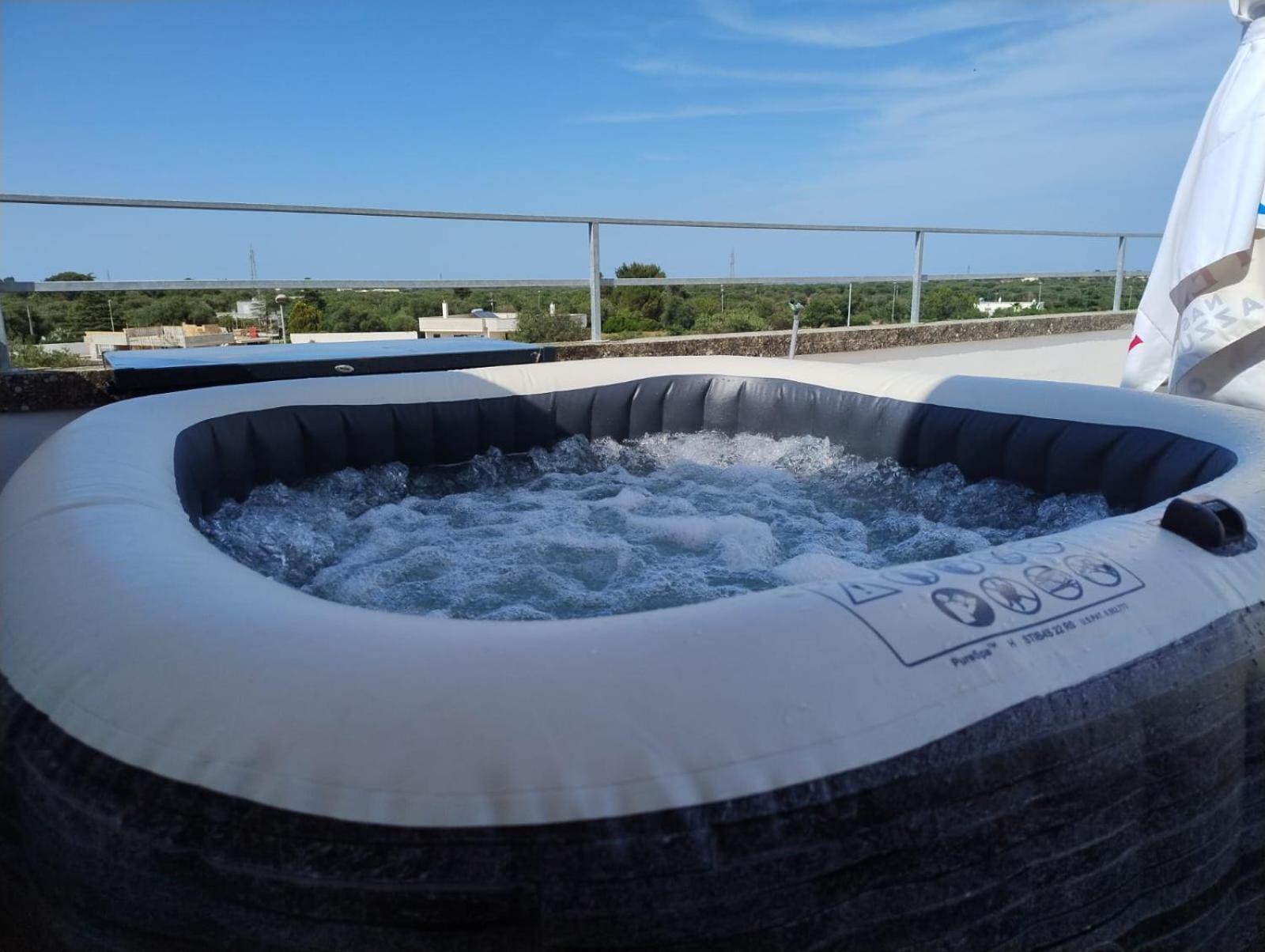 Favolosa Casa Con Terrazza, Idromassaggio, Cortile E Garage Auto Carovigno Dış mekan fotoğraf